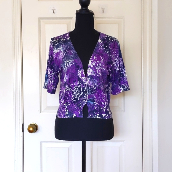 NWOT Express Cotton Multi Color Purple Floral Short Sleeve Cropped Knit Cardigan - Picture 1 of 5